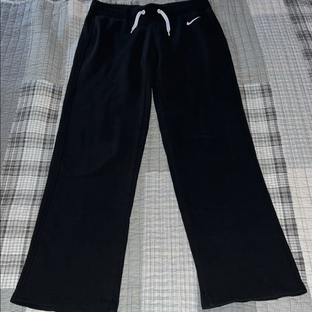 Nike Sweatpants